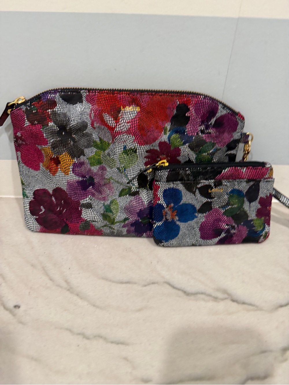 LODIS Floral Metallic Clutch Wristlet Coin Purse Set - Multicolor Like New
